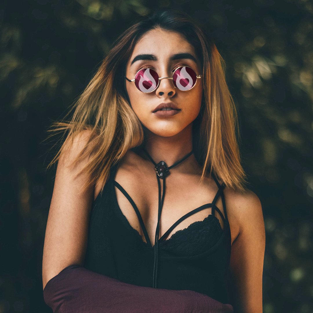 HotorNotApp's tweet image. Can't take my eyes off you. #hotornot #10/10