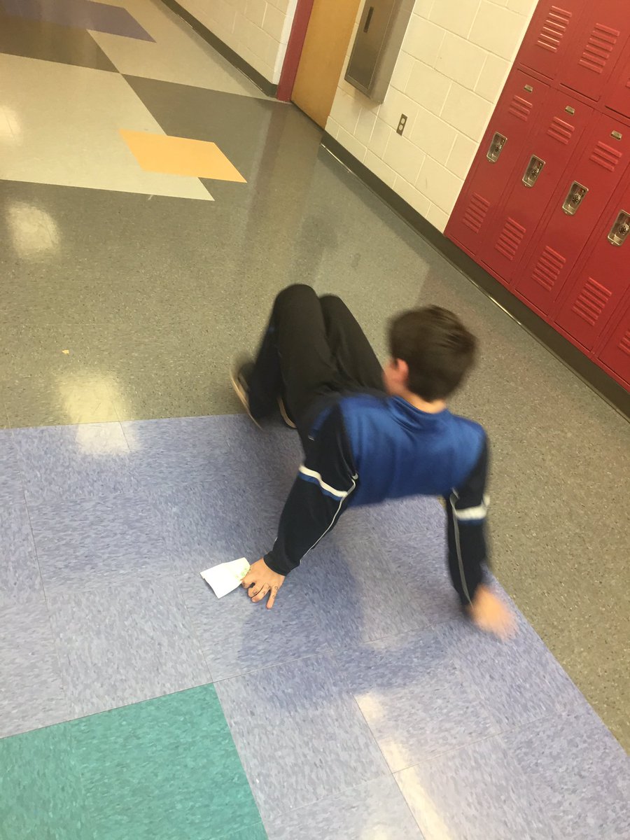 A_Teasdell's tweet photo. Spartan Time Relay Fun! #SalemProud #RL64 https://t.co/QU4BZnVgyt