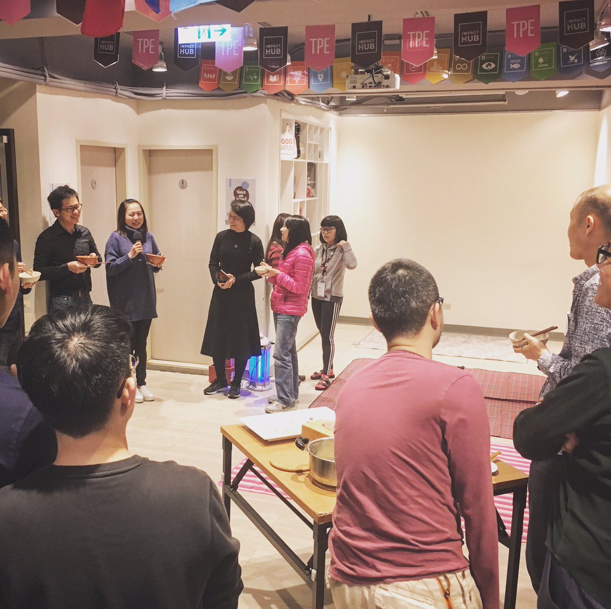 impacthubtaipei's tweet photo. #ImpactHubTaipei #HappyHour, our monthly #community for #hubbers. #Hubdaily #coworking #instawork https://t.co/zWnWLQ6lK7