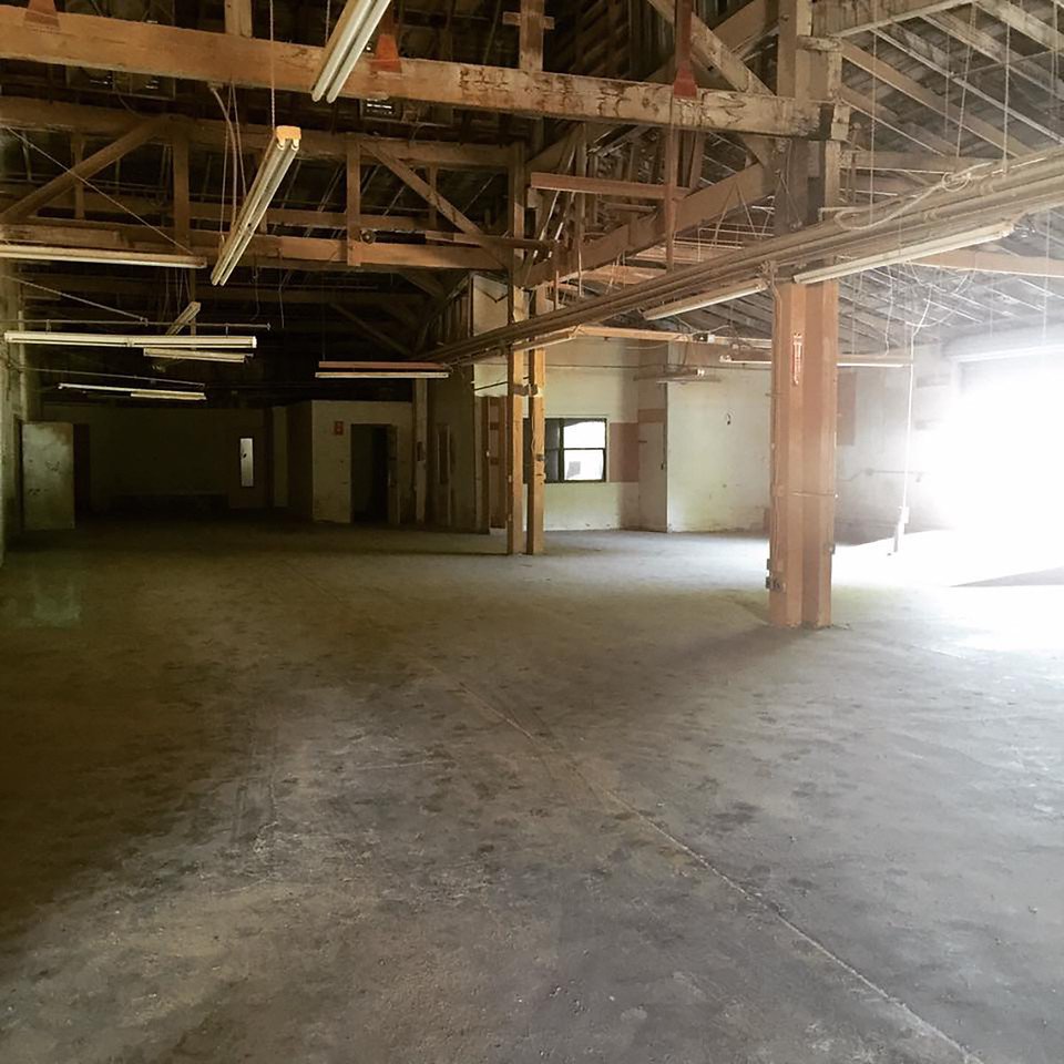 BeOneSpark's tweet photo. Former #OneSpark Creators are bringing a Whiskey Distillery to #Jacksonville for the first time: https://t.co/BCC8WXimt8 https://t.co/uqo0c8gB4g