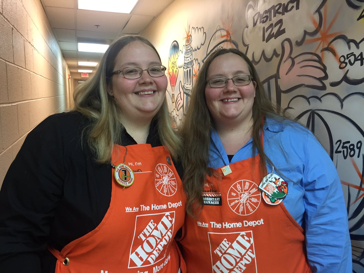 <a href="/beanasmom/">Heather</a> Seeing double in D34!! Twin ASM's Dawn &amp; Heather!! @Metzler303 @MikeDNicholsthd <a href="/BobbittMatthew/">Matthew Bobbitt@HD</a> #MAEngagement #D34Pride