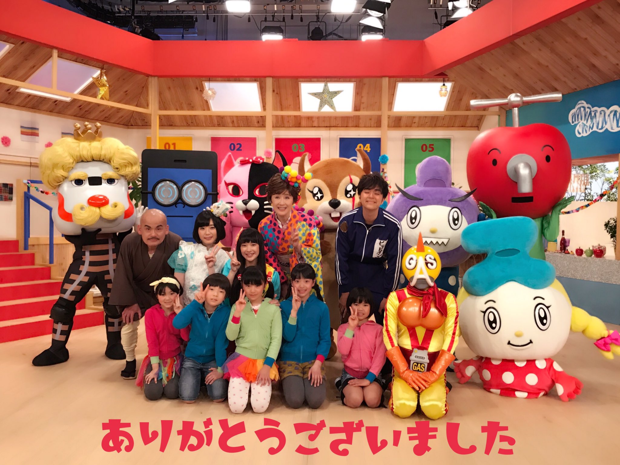 寺崎裕香 Twitter પર 大好きな大好きなワラッチャオ が 来週のオンエアをもって終了致します こんな楽しい番組 いつか絶対戻って来ると信じてます お姉さんになれて幸せでした 私をお姉さんにして頂きありがとうございました 最終回絶対見てください最後も笑顔で 寺崎裕香 Twitter પર 大好きな大好きなワラッチャオ が 来週のオンエアをもって終了致します こんな楽しい番組 いつか絶対戻って来ると信じてます お姉さんになれて幸せでした 私をお姉さんにして頂きありがとうございました 最終回絶対見てください最後も笑顔で