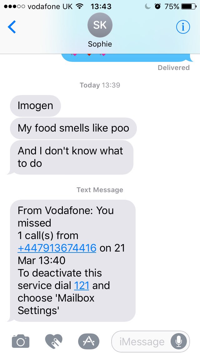 ImogenLancaster's tweet photo. Who do I live with...love how she rang me about this 💩 https://t.co/abMW1cUeaA