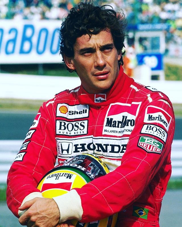 ImpactoDeporUS's tweet photo. Hoy hace 60 años nacía un campeón de #F1 #AyrtonSenna / Today but 60 years ago a #Formula1 champion was born #Brasil #Legend #OTD : @f1 https://t.co/Wh5mawp9d3