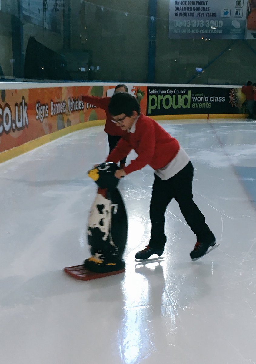 primary_rendell's tweet photo. We did our daily mile on the ice today @_thedailymile #milewithasmile #healthyschool #activeschool #keepfit #independent #resilient https://t.co/jYWjIAf83a