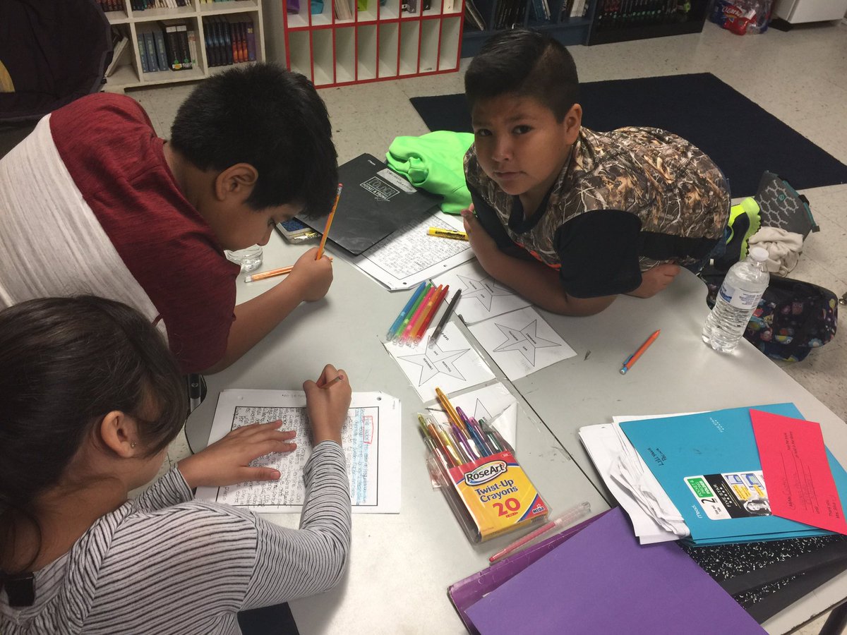 profe_elmer's tweet photo. STAAR TEST, here we come!
¡Más que listos para el examen!
@saladopatriots @profe_elmer #expositive #gettingready #másquelistos https://t.co/qMdK63SlKn