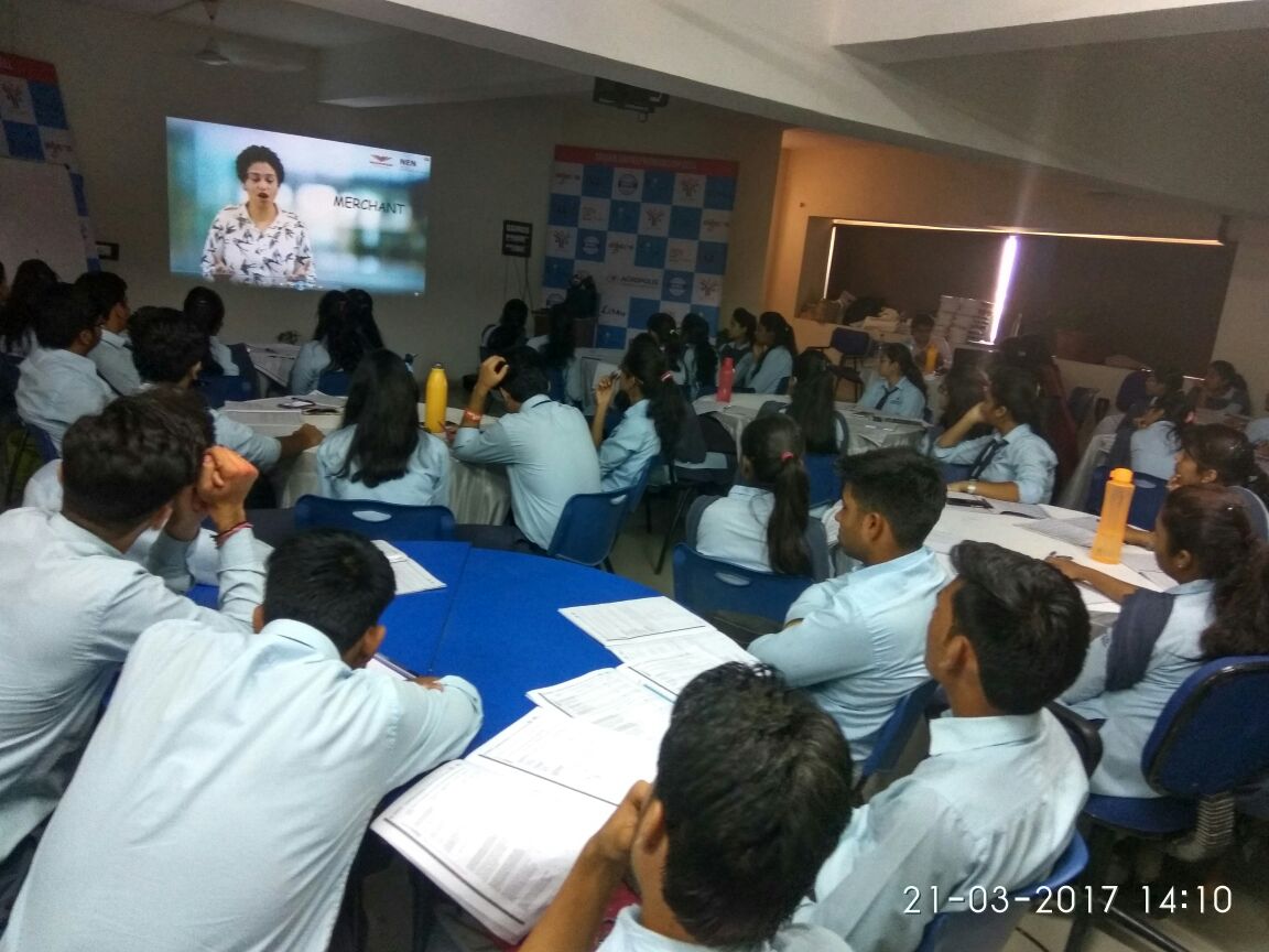 edc_acropolis's tweet photo. #Wfprogram #nen #srijan #ecell @nenindia @AcropolisIndia #students #mentor #session https://t.co/nuTmrpaKwR