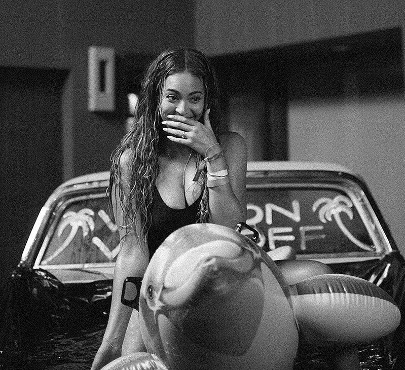 archivebey tweet picture