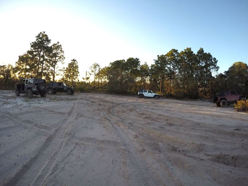 PascoSheriff's tweet photo. This weekend the PSO Jeep Unit members has training! Grid search procedures in tough terrain was awesome!
https://t.co/JDSe2C71fJ https://t.co/FZrIXkYOZz
