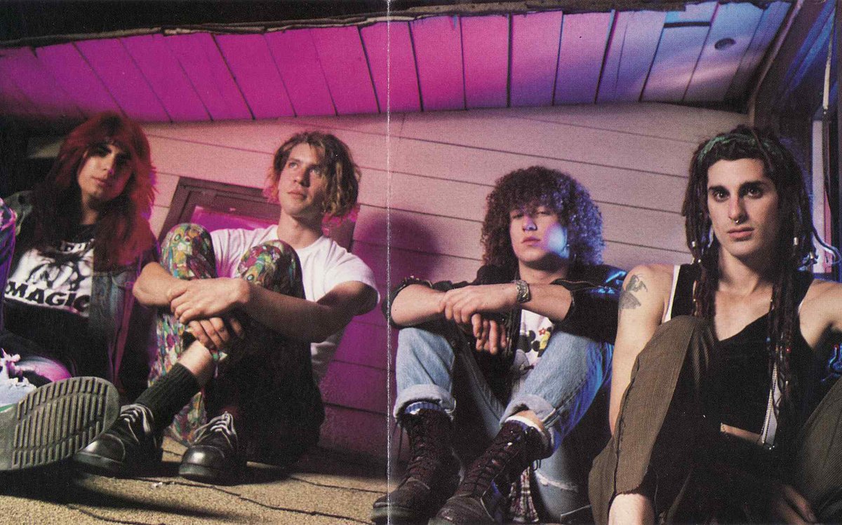 Vanyaland tweet media