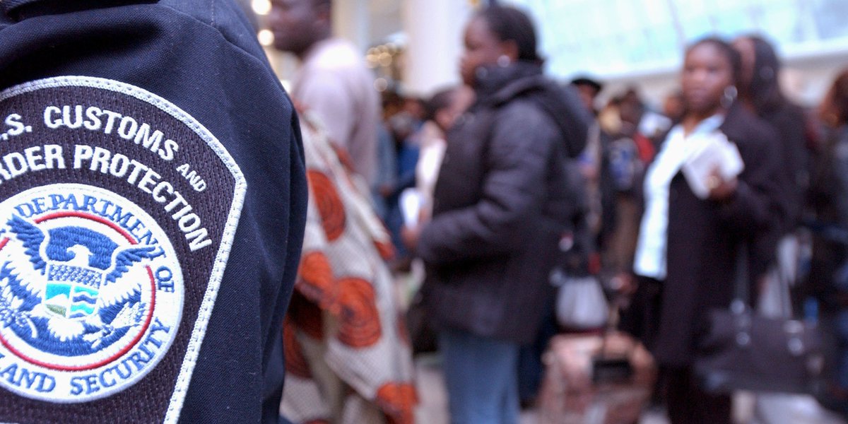 Searches Of Travelers' Electronics Should Require A Warrant, ACLU Contends: The American Civil Liberties Union… m.tbnn.it/NhF6S7