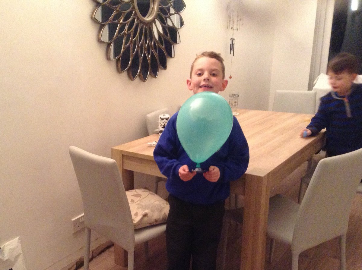 dean_edghill's tweet photo. Owen's science experiment - How air can power movement
@Oaklandsschool #CDhovercraft. Items needed, CD, glue, sports cap, balloon. https://t.co/DqxuE5Mi4C