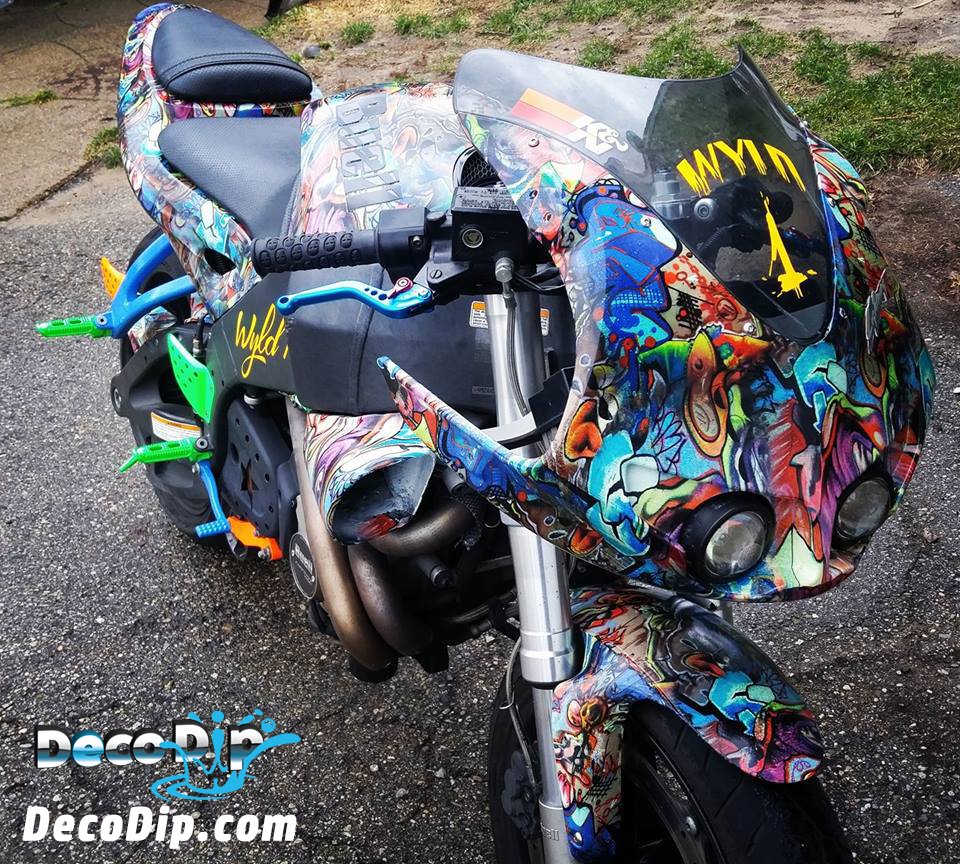 Deco_Dip's tweet photo. Excellent #DIY #project by #decodip customer Tim Montie using the https://t.co/Pkon4oaVx2 #graffiti pattern.  #hydrodip your #motorcycle ! https://t.co/oBBJXo1F2Y