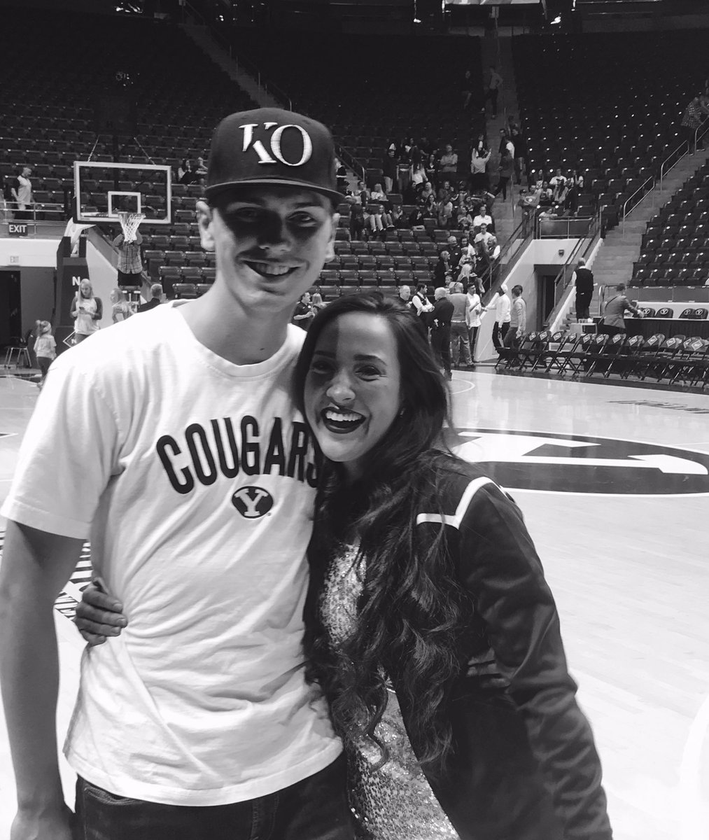emrywride's tweet photo. Bye Cam Howe✌🏼thanks for the memories🤙🏼 https://t.co/OE7Io5Zaft