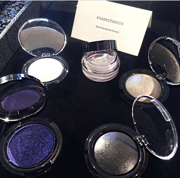 Trendmood's tweet photo. Here is a closer L👀K + UPDATE 😍#DarkStar006 by @patmcgrathreal NEW Product!! 🖤💙🙌🏼 Online on her website ▶APRIL 11TH / @sephora APRIL 21ST https://t.co/TKlFbzW64F