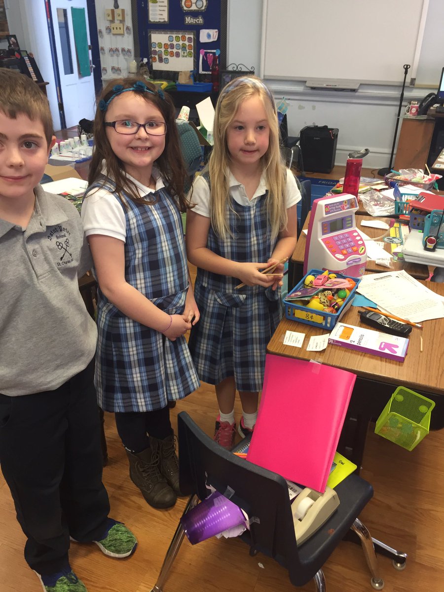 StPStC2ndGrade's tweet photo. STEM today...building ramps and adding friction to slow down the cars! #SlowItDown https://t.co/8nqtYrvRcS