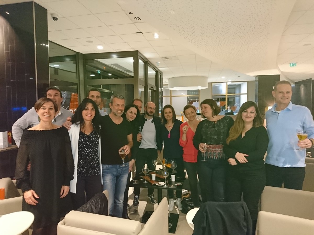 #DCDO Est-Sud en force à Lyon ! #Convivialité #Partage #Equipe ! ☺️ 
<a href="/olivreydellet/">REYDELLET OLIVIER</a> <a href="/gdesaignes/">Guillaume de Saignes</a> <a href="/CarolineREMIRES/">Caroline REMIRES</a> <a href="/GiordanoMich/">Giordano Michaël</a>