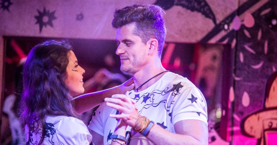 Opinião: Manipulação da Globo continua favorecendo Marcos e Emilly no #BBB17 bit.ly/2nPiowH via <a href="/chicobarney/">Chico Barney</a>