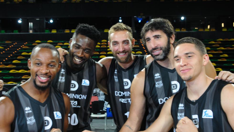 bilbaobasket_'s tweet photo. Estrella del Bilbao Basket continuará “por lo menos” un año  https://t.co/aCDK6r9a0m https://t.co/X7EPrJdtBU