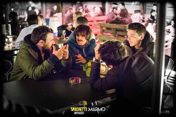 SimoneAvincola's tweet photo. Nuove idee.
#reunion #spaghettiunplugged #sanlorenzo #sanlollo #notte #night #band #songwriter #project #future #staytuned #stepbystep https://t.co/EVYuOWE7sB