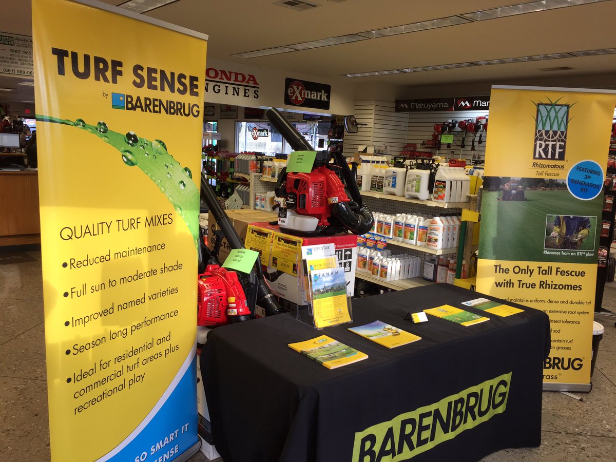 ZachKuenzi's tweet photo. @BarenbrugUSA supporting #AbateAWeed contractor Spring sale #Bakersfield #CA #PanAmBermuda #TurfStar #WaterSaverPro #GreatInGrass https://t.co/zPHzvnDPuT