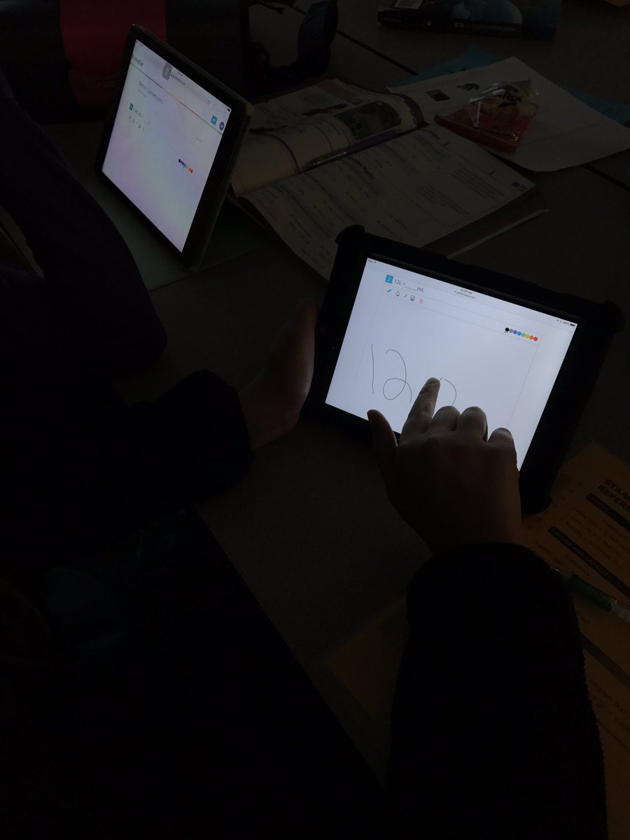 Edtechrachel's tweet photo. We love using @goformative for quick formative assessments! #iteach5th #pisd #centennialcomets #cometslearn https://t.co/XR5BwTXPT0