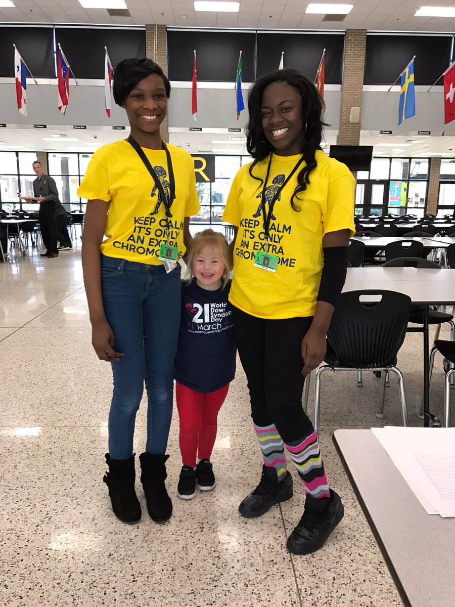 MooreFunScience's tweet photo. Keep calm.  It's only an extra chromosome.  #wdsd17 #lotsofsocks #wearecrew #projectausome @LexRich5 https://t.co/9KBSA3UhYD