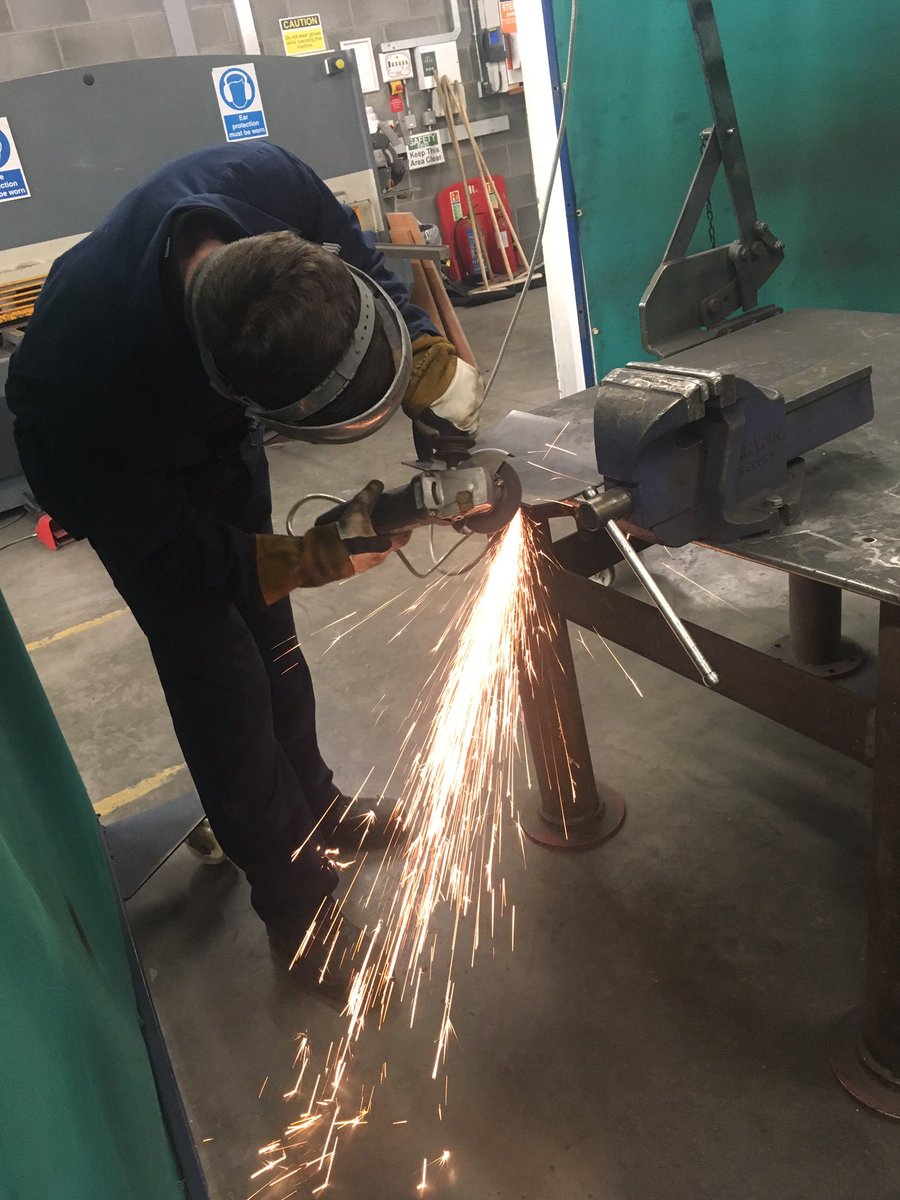 Team2616's tweet photo. The team has been working on the bilge radius plates this afternoon - all starting to come together https://t.co/mKCLNm5LHu