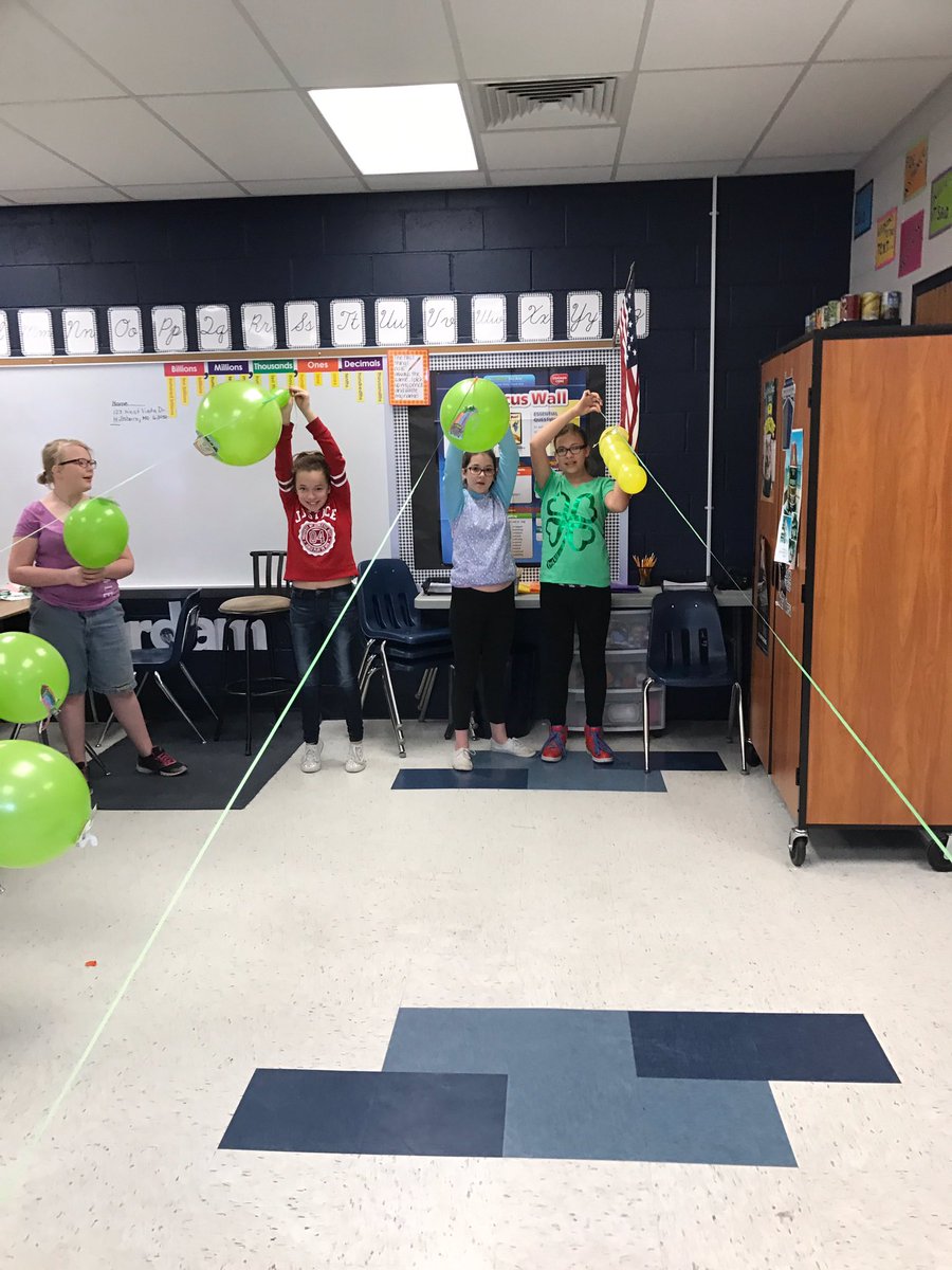 HIntermediate's tweet photo. St.Patrick's Day Stem Activities
#Vaughn #Gyngard #Voyles #Welker. https://t.co/ADR50VfdlX
