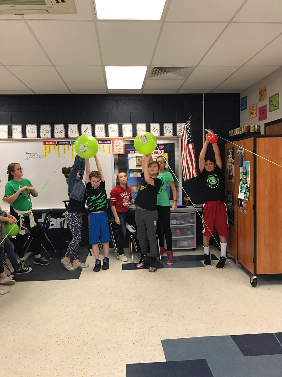 HIntermediate's tweet photo. St.Patrick's Day Stem Activities
#Vaughn #Gyngard #Voyles #Welker. https://t.co/ADR50VfdlX