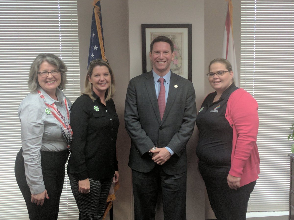 KristineLally's tweet photo. Thanks @DavidRSilvers for taking the time to speak with us today! Thanks for your support of #hb623 and @equalityfl @PolkPrideFL https://t.co/vIGe7p2UO5