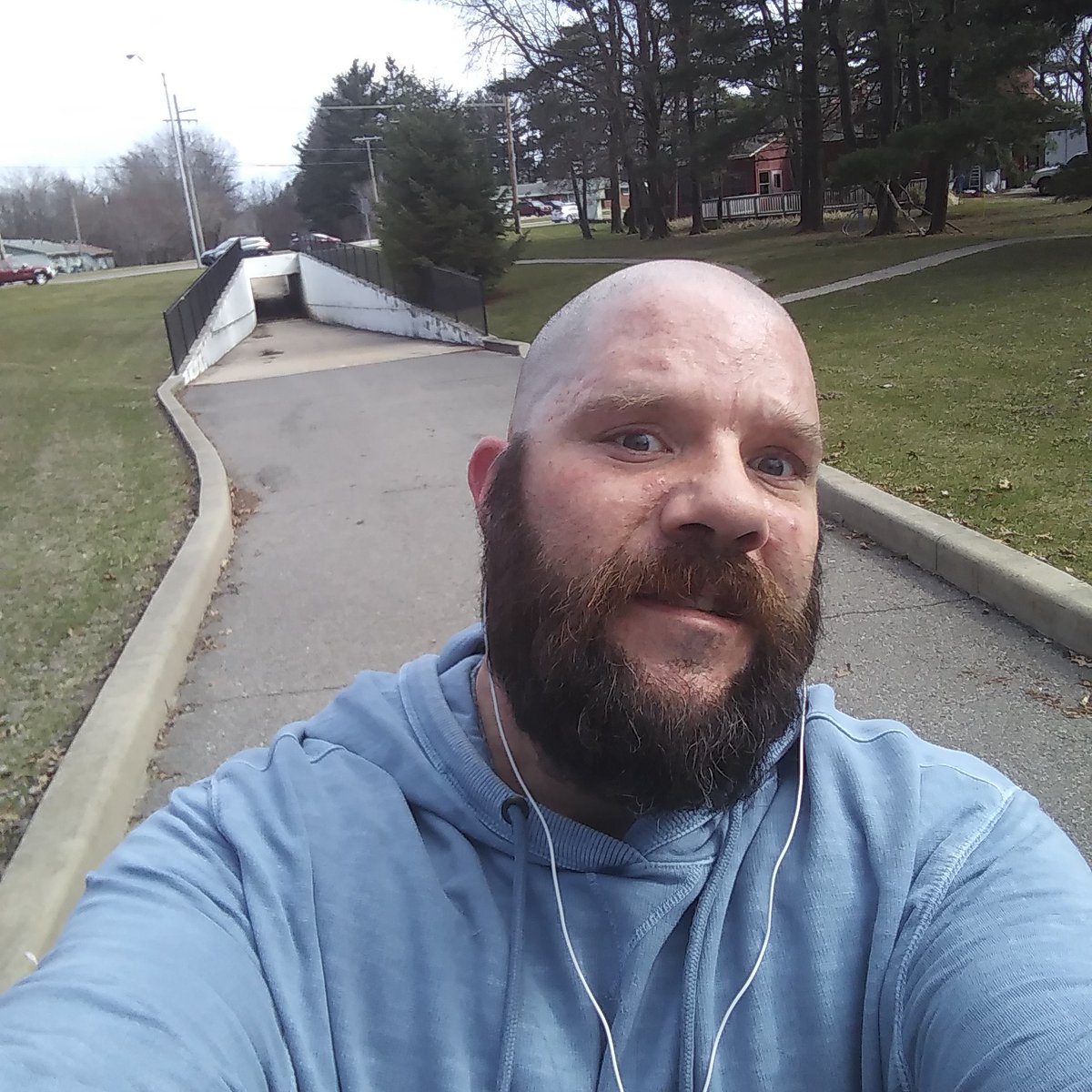 Wook316's tweet photo. Gone for a wiggle( jog run walk waddle) #SweatingGravy
#BleedingButter https://t.co/FrgSHK6GpO