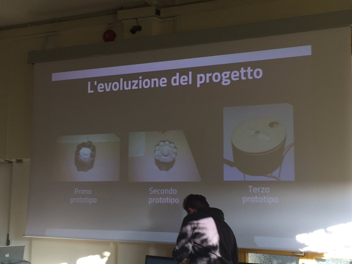 MirtaMichilli's tweet photo. Mediclock del Rosatelli #IoTAcceleration @EricssonItalia @FondazioneE #palestrainnovazione @fmdigitale https://t.co/v2IdkMzogg