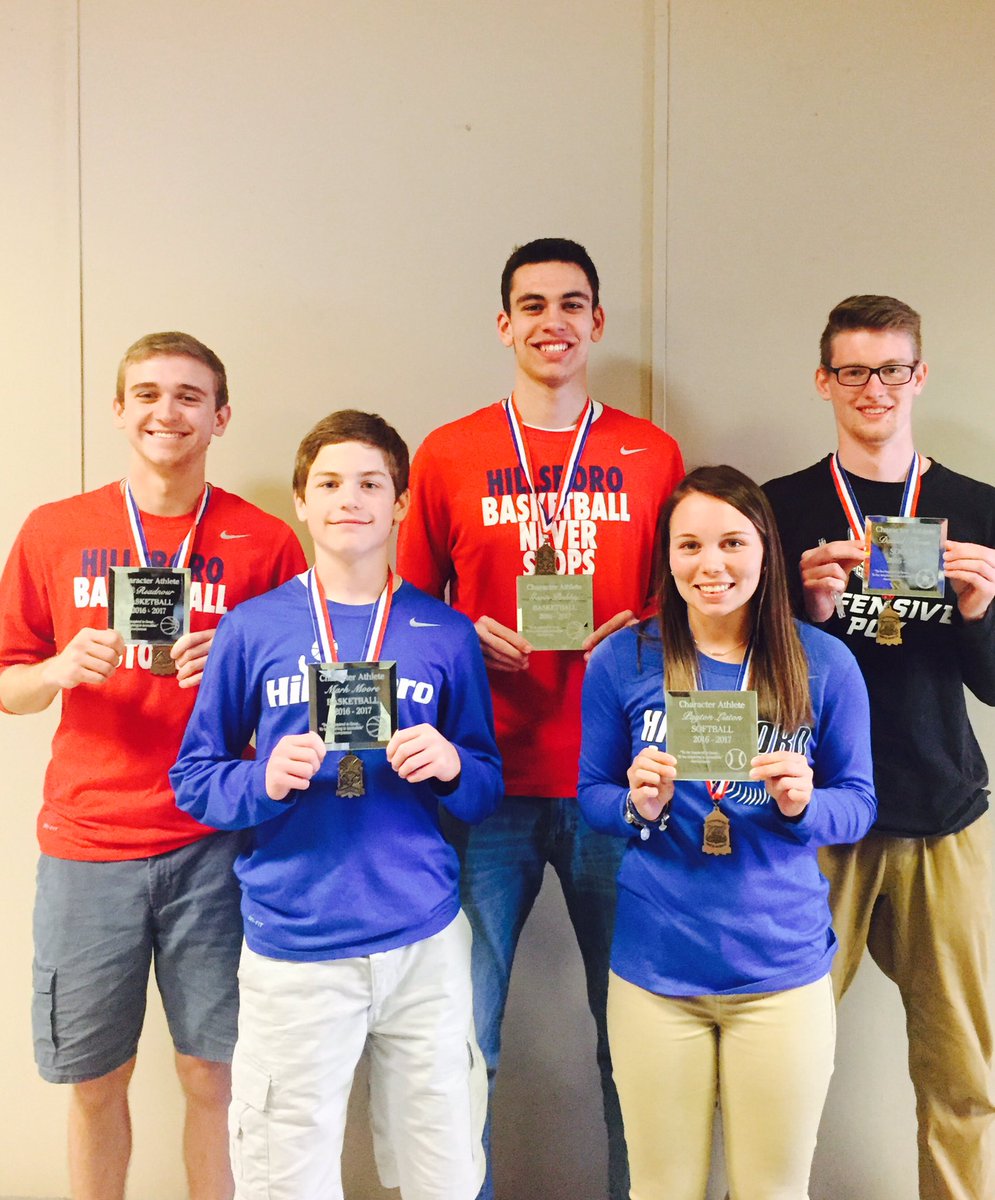 HHS_Athletics's tweet photo. Congrats to HHS athletes recognized at the Perryville Character Athlete Brunch
@gavenpinkley23 @paytenalexis @markiemark2002 @DanielTheiss1 https://t.co/9igozUdKkw