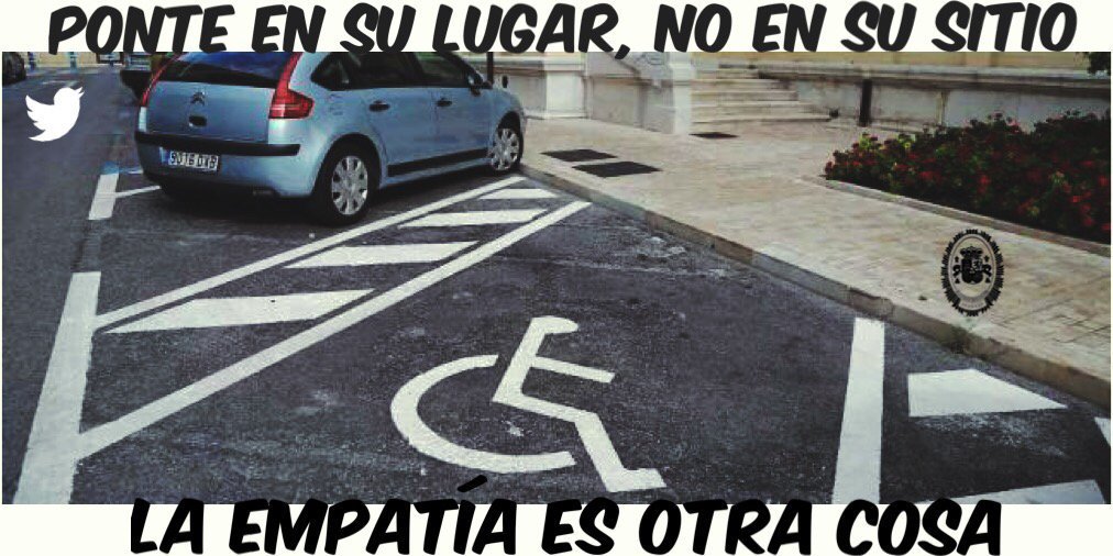 guardiacivil's tweet photo. 👦Papá ¿qué es la empatía?
👨Es la capacidad de ponerse en el lugar de otro
👦¿Como haces tú en las plazas para personas con discapacidad♿?
👨😨 https://t.co/WDf244sLYx