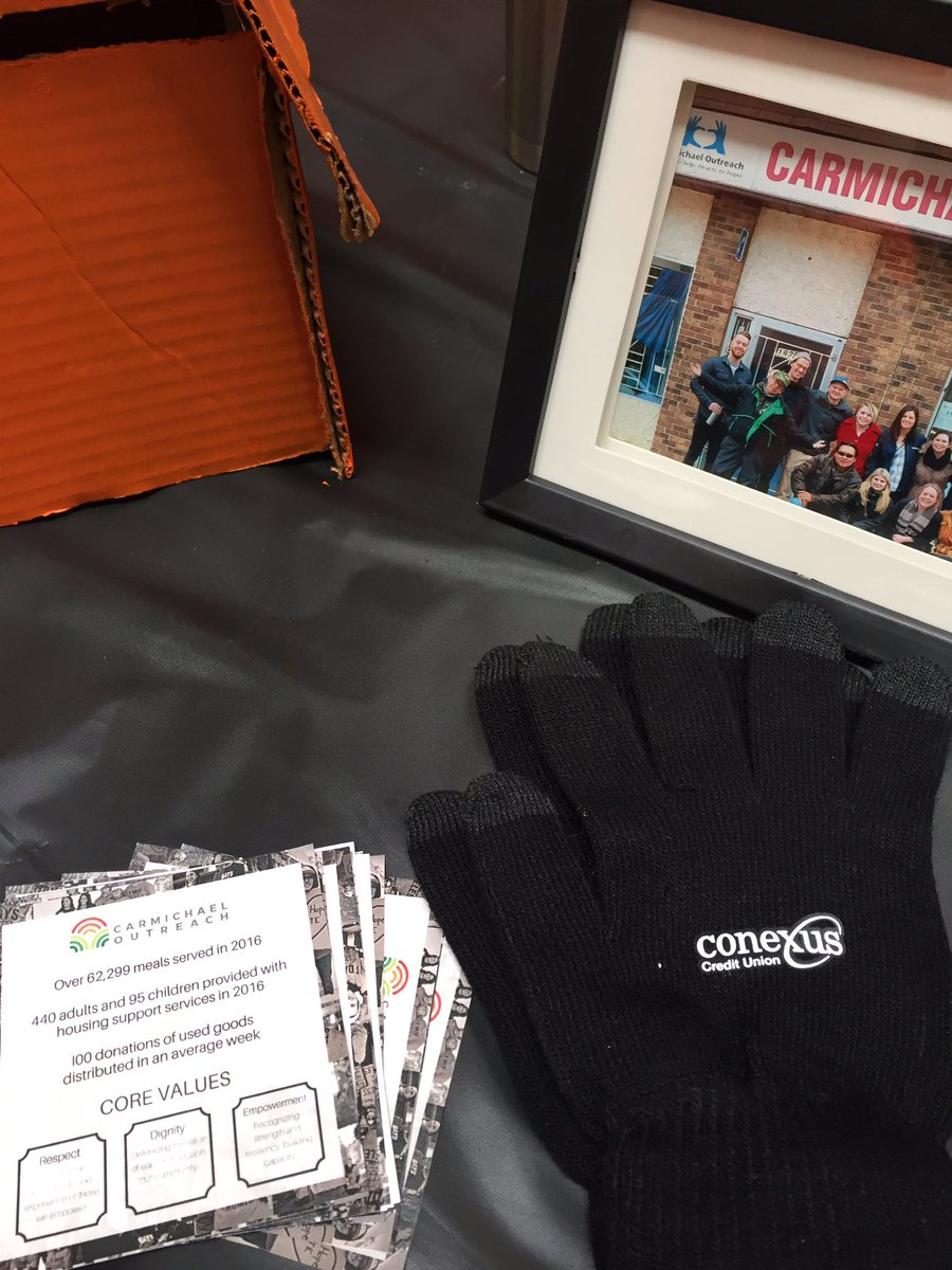 5 Days 4the Homeless (@5d4h_regina) on Twitter photo Thanks to <a href="/Conexus_CU/">Conexus Credit Union</a> for your support yesterday handing out gloves and collecting donations! #5D4HRegina Thanks to <a href="/Conexus_CU/">Conexus Credit Union</a> for your support yesterday handing out gloves and collecting donations! #5D4HRegina