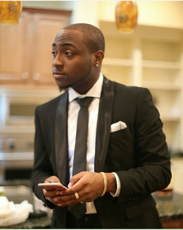 fridayjohn304's tweet photo. Dapper Drave π
#OBO, #DmwBoss, #If ,#SonOfMercy https://t.co/T6VwEPqshr