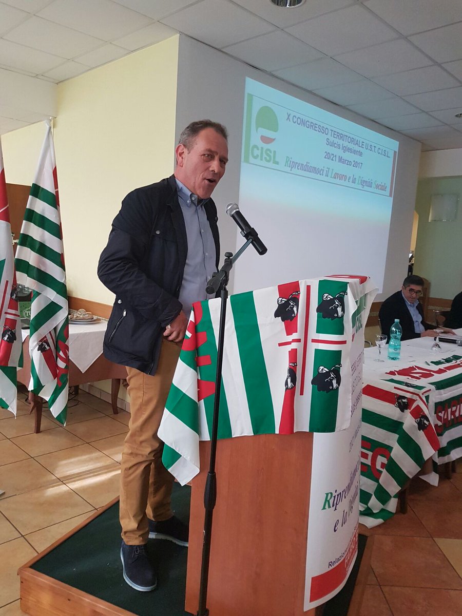 cisl_sardegna's tweet photo. Fabio Enne, è stato riconfermato stasera Segretario Generale della #CISL del Sulcis Iglesiente. #rinascitasarda #crescereperilfuturo https://t.co/XA1joZgMPB