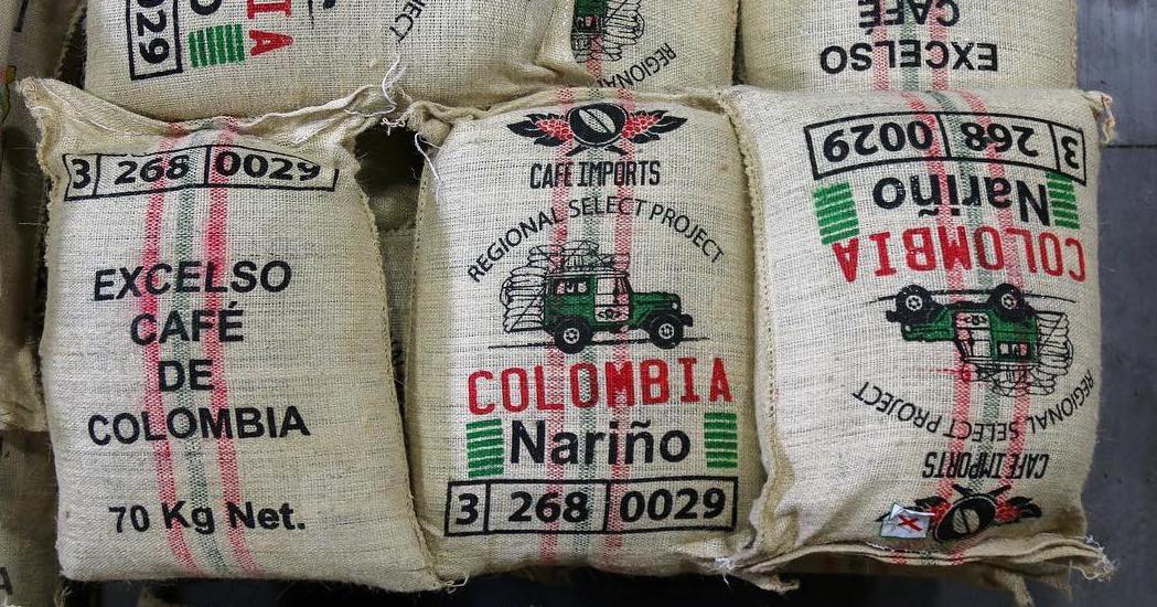 CafedeColombia's tweet photo. ¡AMO el #CaféDeColombia! Algo único de él, es que todas las regiones tiene sabores completamente diferentes. Noah Namowicz @CafeImports https://t.co/NS5WVEDpws