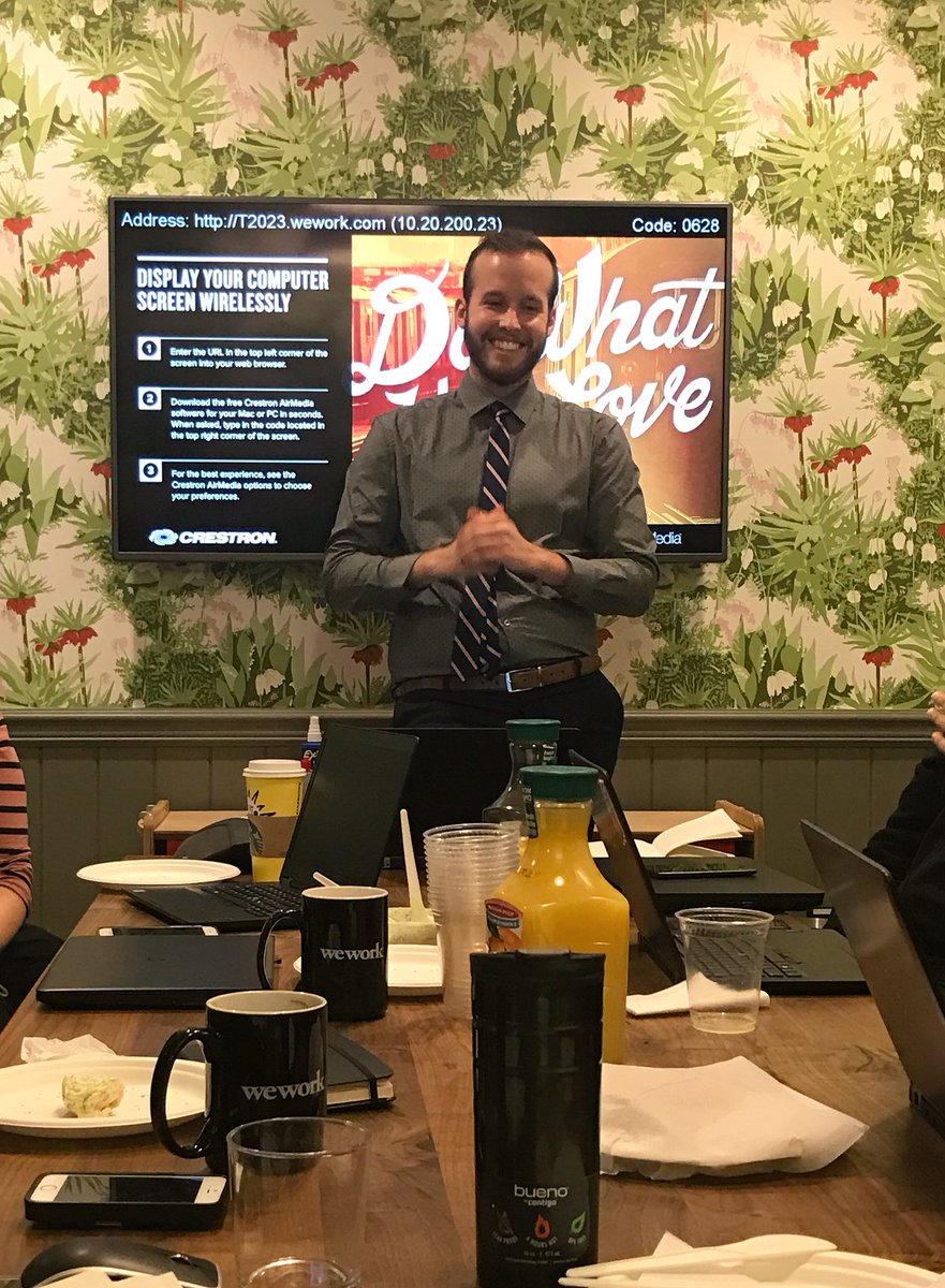 MPOWERfinancing's tweet photo. Scott taught us all about underwriting this morning! Learning over bagels is a solid way to start a day at the office 🤤 #whyMPOWER https://t.co/KLrNoaVgKB