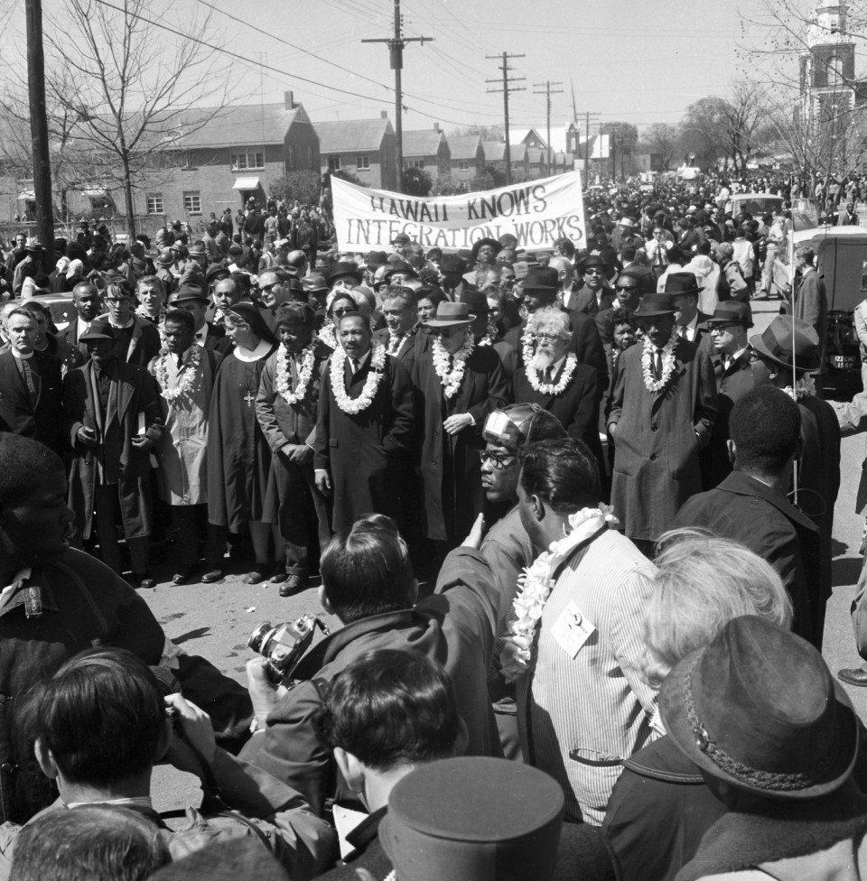 repjohnlewis's tweet photo. 52 years ago today, I joined Dr King, Rev Abernathy, and more than 3000 people to begin the march from Selma to Montgomery--our 3rd attempt. https://t.co/9QvRFkjJHX