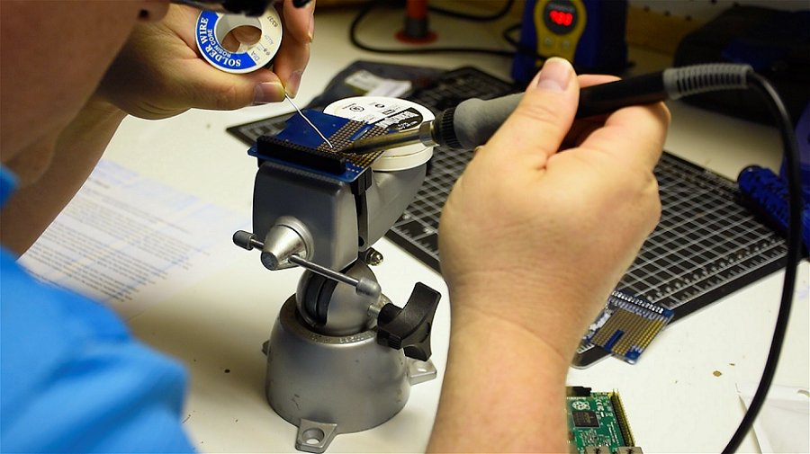 alnewscenter's tweet image. Mobile Makerspace creates passion for learning, tinkering, building, experimenting: alabamanewscenter.com/2017/03/21/mob… @MobMakerspace @MobileChamber