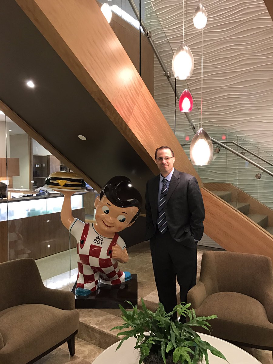 VoteChadBaruch's tweet photo. Baker McKenzie - Houston. Firm mystery; this appeared one day and no one knows who put it there.... https://t.co/my8eQmMPAH