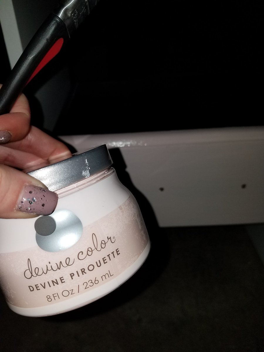 michj12's tweet photo. Repainting old drawers today! #diy #TargetStyle #devinecolor @Target @TargetStyle https://t.co/yHNYlB3f62