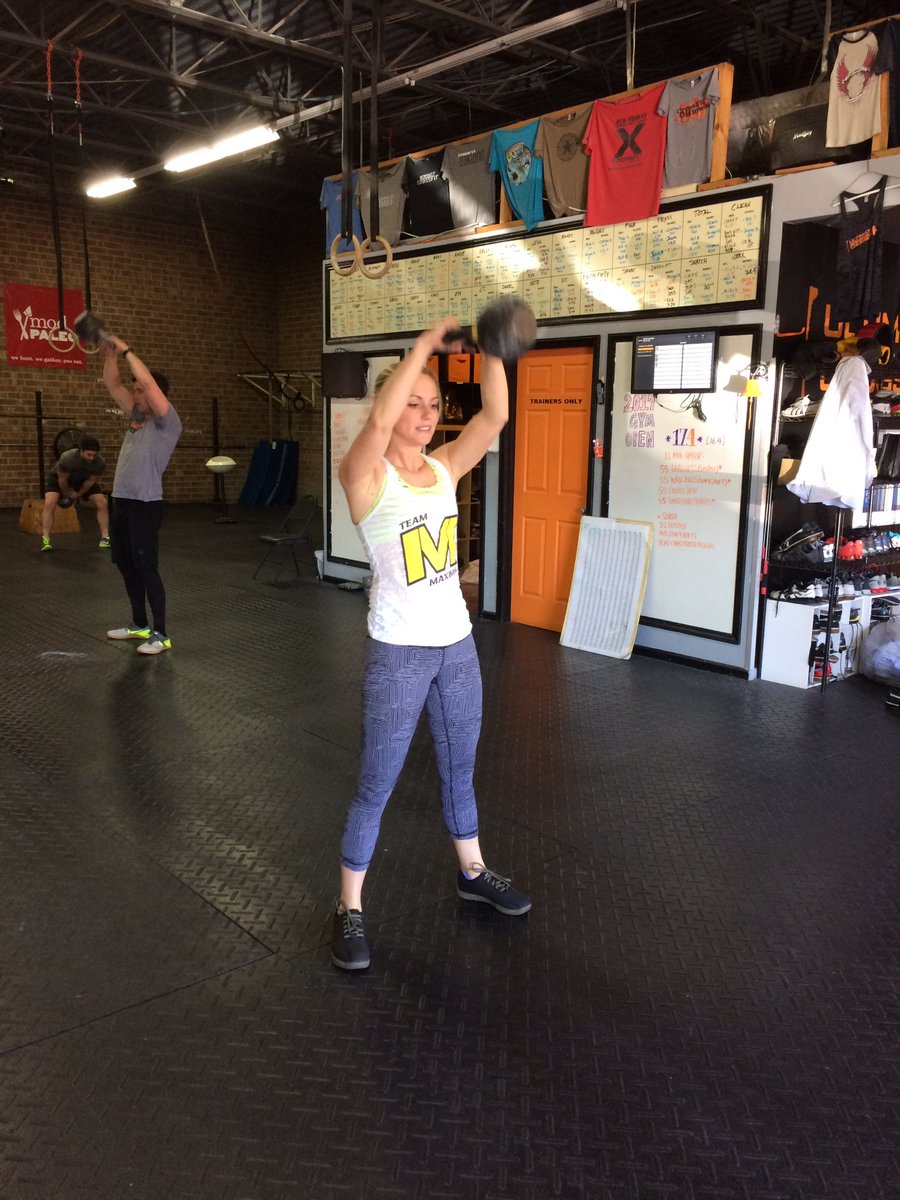 UltCrossfit's tweet photo. #crossfit #fitness #training #strengthandconditioning #ultimatecrossfit #cltfitness #sweateveryday #getsome #anditsfun https://t.co/8zQIjVnet8