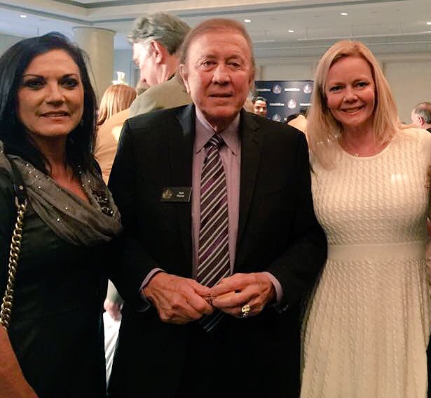 J. Carlos Cervantes (j_c_cervantes) Twitter