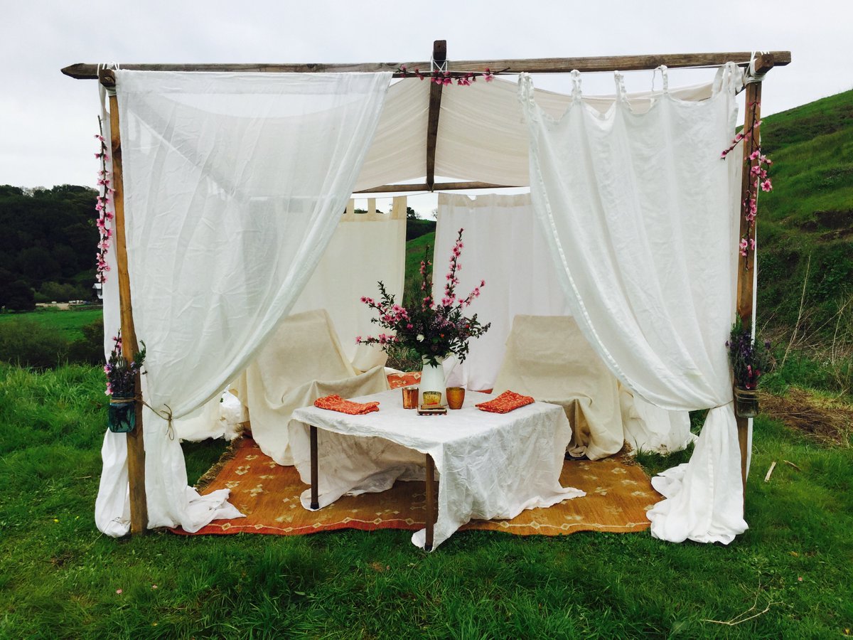 Special date night packages available through spring... Bet you didn't know we clean up nice!!
#TFFamily #lakesidecabana #Knowyourfarmer