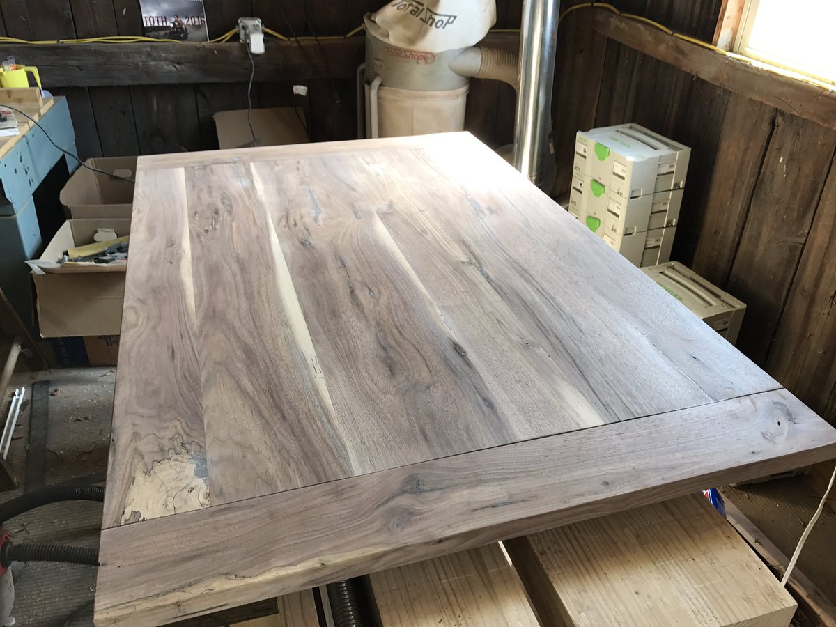 mccauleysdesign's tweet photo. Sander and ready for finish! #mccauleysdesign #customfurniture #walnut https://t.co/xttA1mGTlS