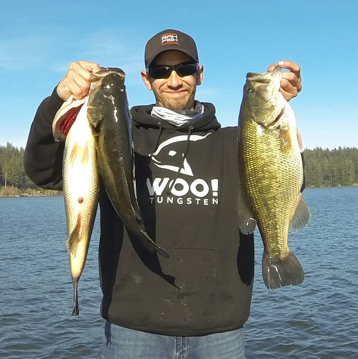 soliz8217's tweet photo. Pic's from @aba_bass Oregon Region 2nd place finish with 19.49 @ Siltcoos Lake. #Oregon #BassFishing #GoPro https://t.co/wpt1U0LkjR