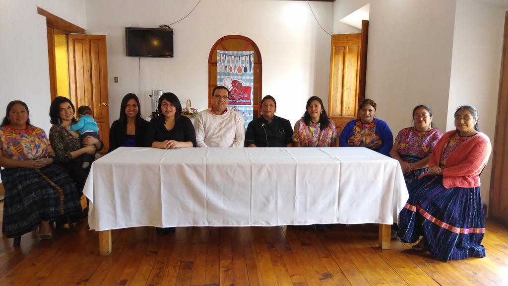 LeonelLaVozDXel's tweet photo. El grupo de emprendendedores gastronómicos llamado "Yo soy Xela" realizará evento "Degusta y Disfruta Xela" el 2 de abril en @CCcasanoj. https://t.co/cnxmGR6rgt